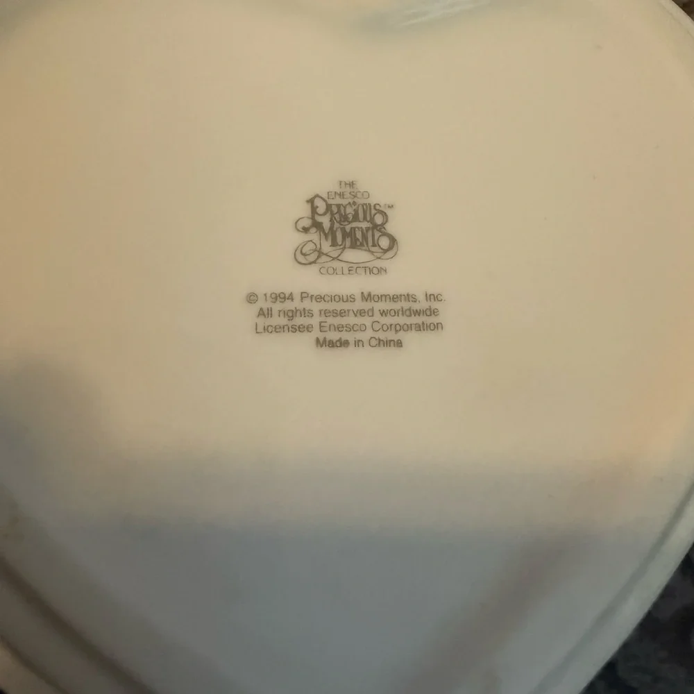 Precious Moments Ceramic Heart-Shaped Box - you’re the purr-fect friend - Picture 6 of 6